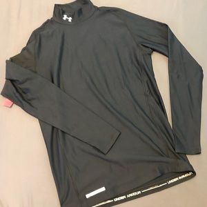 Men’s Under Armour mock neck